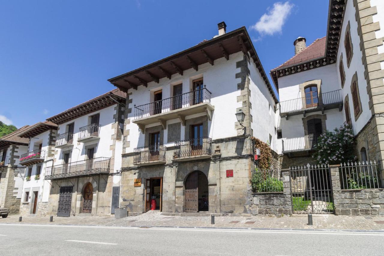 Apartamento Azkoiti Etxea Ochagavía المظهر الخارجي الصورة